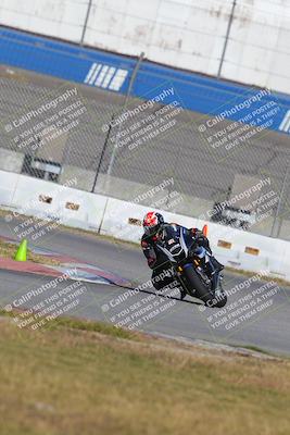 media/Nov-26-2022-Fastrack Riders (Sat) [[b001e85eef]]/Level 3/Session 3 Outside Turn 9/